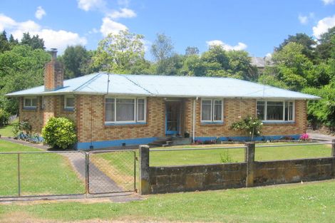 Photo of property in 65 Golf Road, Taumarunui, 3920