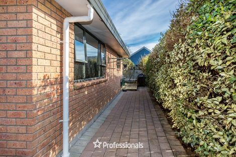 Photo of property in 2a Redwood Street, Elderslea, Upper Hutt, 5018