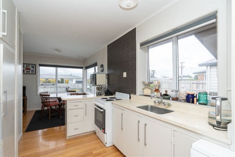 Photo of property in 1 Mears Road, St Andrews, Hamilton, 3200