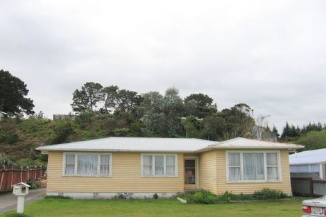 Photo of property in 37 Herrington Street, Foxton, 4814