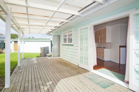 Photo of property in 21 Turenne Street, Inner Kaiti, Gisborne, 4010