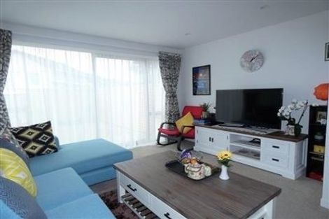 Photo of property in 15/2 Stone Street, Miramar, Wellington, 6022