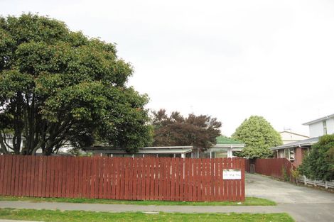 Photo of property in 99 Yaldhurst Road, Sockburn, Christchurch, 8042