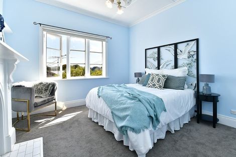 Photo of property in 43 Puriri Street, Helensville, 0800