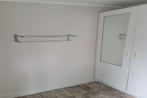 Photo of property in 143 Hutchinson Avenue, New Lynn, Auckland, 0600
