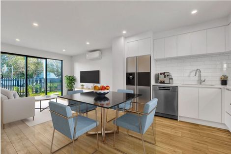 Photo of property in 1/16 Totara Road, Manurewa, Auckland, 2102