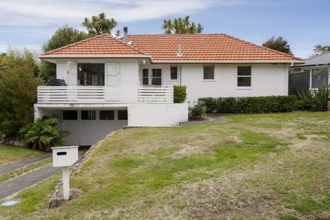 Photo of property in 3a Norfolk Road, Waipahihi, Taupo, 3330