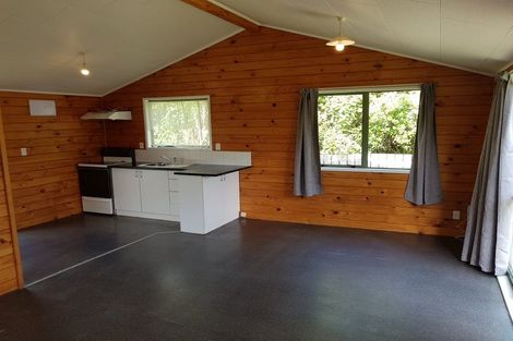 Photo of property in 506 Swanson Road, Ranui, Auckland, 0612