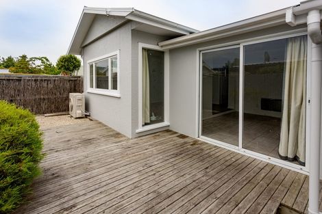 Photo of property in 28 Meadow Street, Papanui, Christchurch, 8052