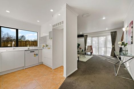 Photo of property in 16/2 Arawa Street, New Lynn, Auckland, 0600