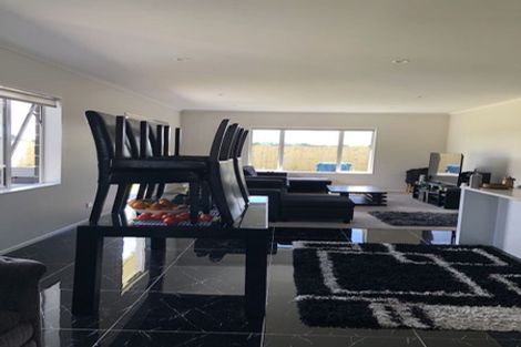 Photo of property in 8 Helen June Avenue, Flagstaff, Hamilton, 3210