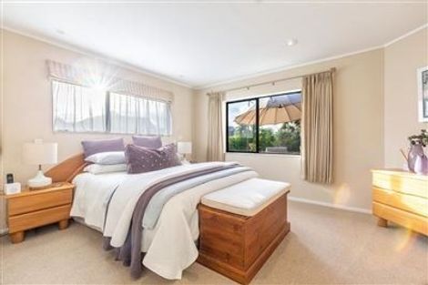 Photo of property in 76 Picasso Drive, West Harbour, Auckland, 0618