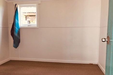 Photo of property in 10 Chapel Street, Papakura, 2110