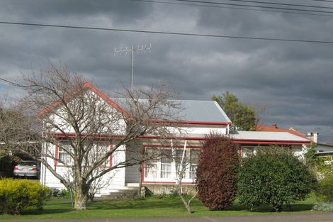 Photo of property in 19 Porangahau Road, Waipukurau, 4200