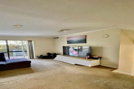 Photo of property in 52 The Enclave, Totara Heights, Auckland, 2105