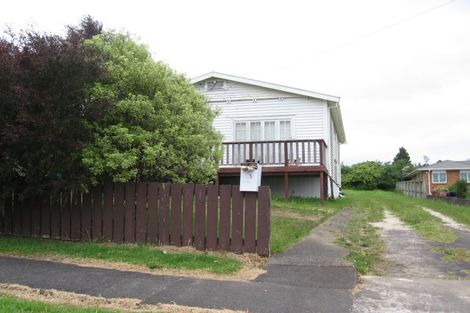 Photo of property in 65 Clayburn Road, Glen Eden, Auckland, 0602