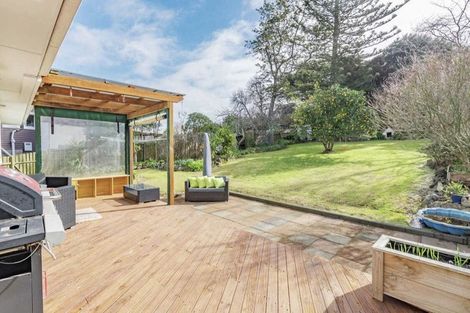 Photo of property in 3 Cotswold Lane, Mount Wellington, Auckland, 1060