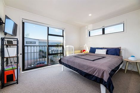 Photo of property in 31b Garelja Road, Henderson, Auckland, 0612