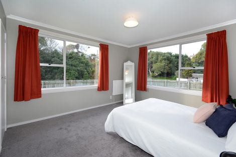 Photo of property in 51 Albertson Avenue, Port Chalmers, 9023