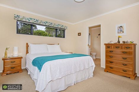 Photo of property in 17 Amalin Drive, Te Kamo, Kamo, 0185