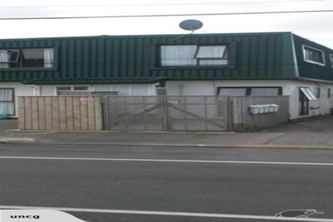 Photo of property in 2/103 Rongotai Road, Kilbirnie, Wellington, 6022