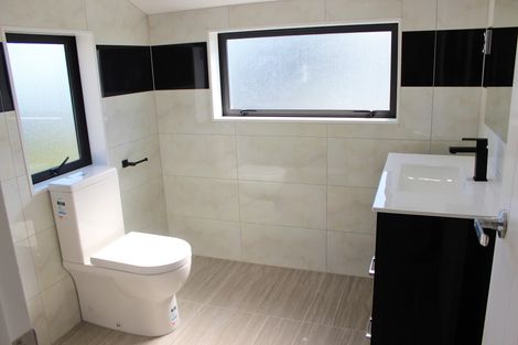 Photo of property in 32a Marr Road, Manurewa, Auckland, 2102