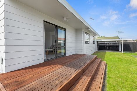 Photo of property in 17a Olivine Street, Poike, Tauranga, 3112