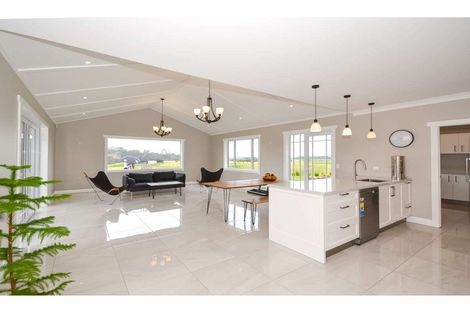 Photo of property in 4 Fernbird Grove, Kerikeri, 0294