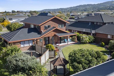 Photo of property in 28 De Menech Grove, Avalon, Lower Hutt, 5011