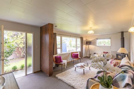 Photo of property in 10 Weathers Place, Taradale, Napier, 4112