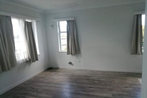 Photo of property in 1/63 Arran Road, Browns Bay, Auckland, 0630