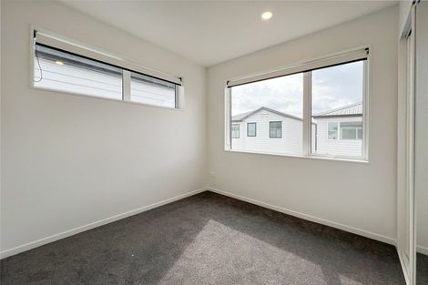 Photo of property in 16 Te Kaapia Road, Papakura, 2110