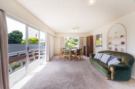 Photo of property in 27a Redwood Grove, Hokowhitu, Palmerston North, 4410