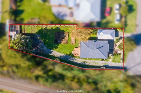 Photo of property in 15 Woodward Street East, Featherston, 5710