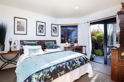 Photo of property in 2a Richmond Street, Fitzroy, New Plymouth, 4312