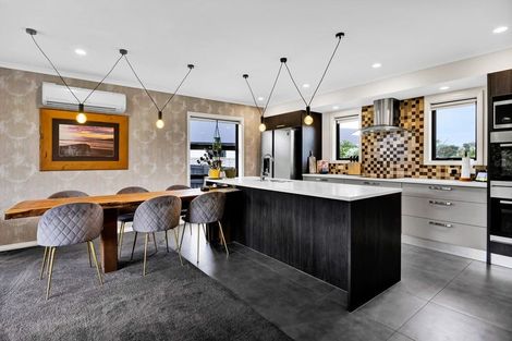 Photo of property in 22d Larlin Drive, Hawera, 4675