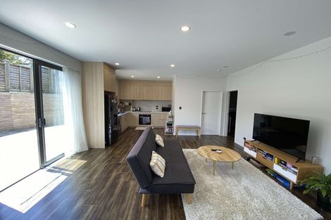 Photo of property in 7a Kerria Place, Sunnynook, Auckland, 0620