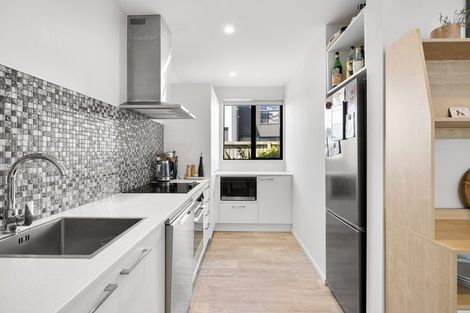Photo of property in 6/255 Kilmore Street, Christchurch Central, Christchurch, 8011