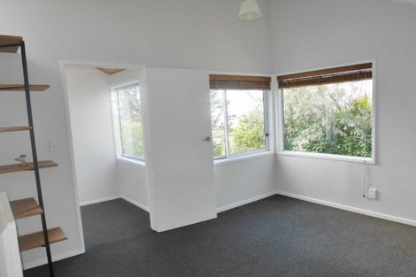Photo of property in 9b Kinsey Terrace, Clifton, Christchurch, 8081