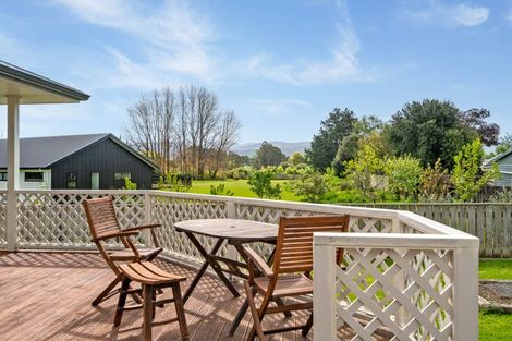 Photo of property in 12 Rexwood Estate, Carterton, 5713