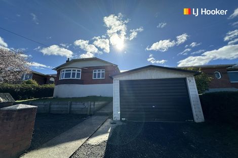 Photo of property in 307 Main South Road, Green Island, Dunedin, 9018