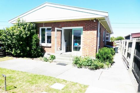 Photo of property in 291 Westminster Street, Mairehau, Christchurch, 8013