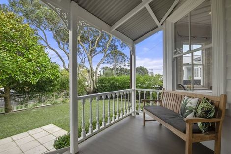 Photo of property in 26 Norwood Road, Bayswater, Auckland, 0622
