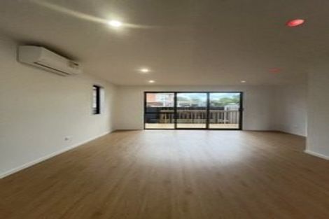 Photo of property in 28c Greenmeadows Avenue, Manurewa East, Auckland, 2102