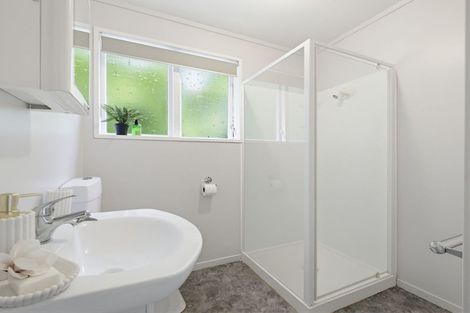 Photo of property in 140b Queen Street, Waiuku, 2123