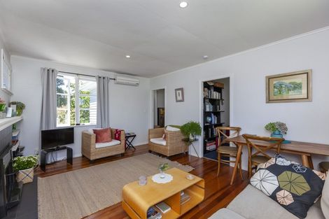 Photo of property in 46 Glen Road, Raumati South, Paraparaumu, 5032