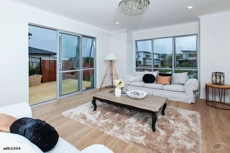 Photo of property in 35 Remuremu Street, Long Bay, Auckland, 0630