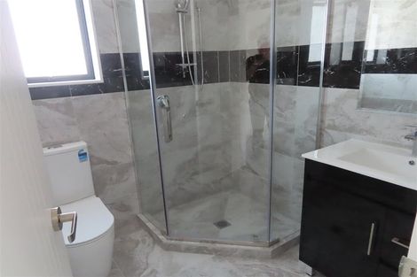 Photo of property in 10a Rothery Road, Hillpark, Auckland, 2102