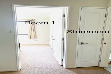 Photo of property in 102 Middlefield Drive, Flat Bush, Auckland, 2016