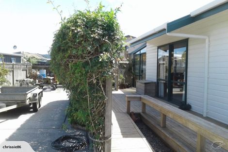 Photo of property in 28 Protea Crescent, Whitianga, 3510